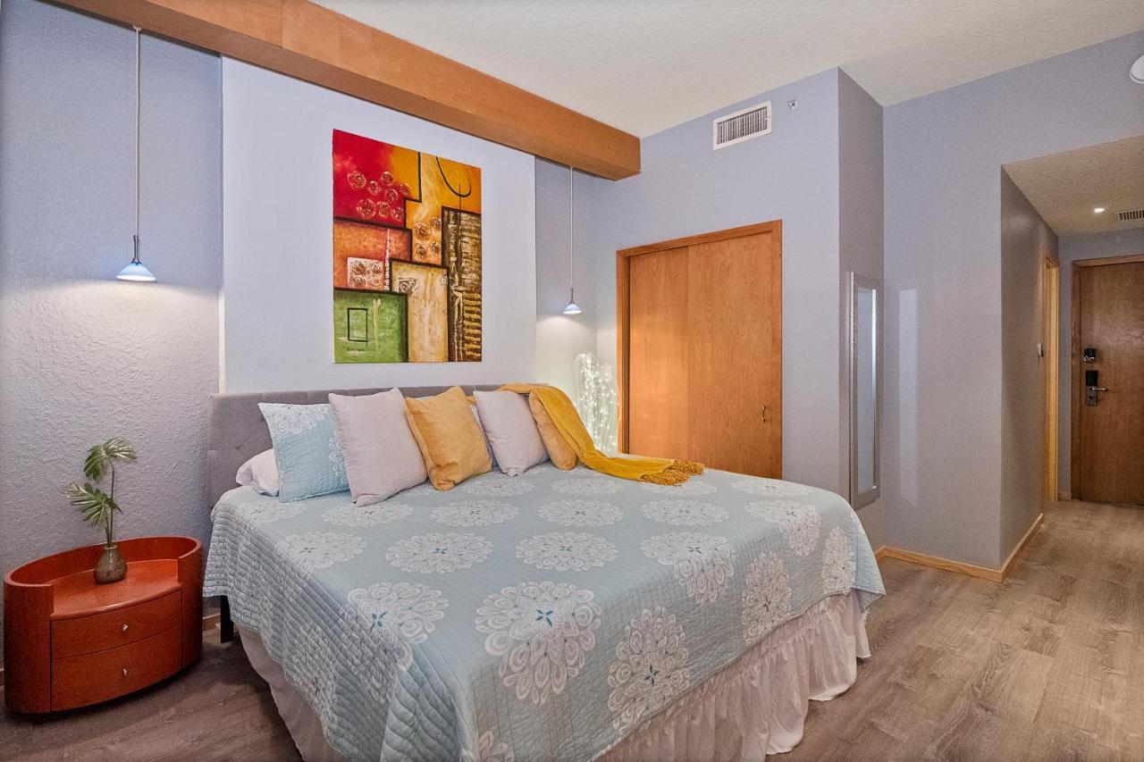 Couples Getaway - Sweet Retreat - European Village Location Appartement