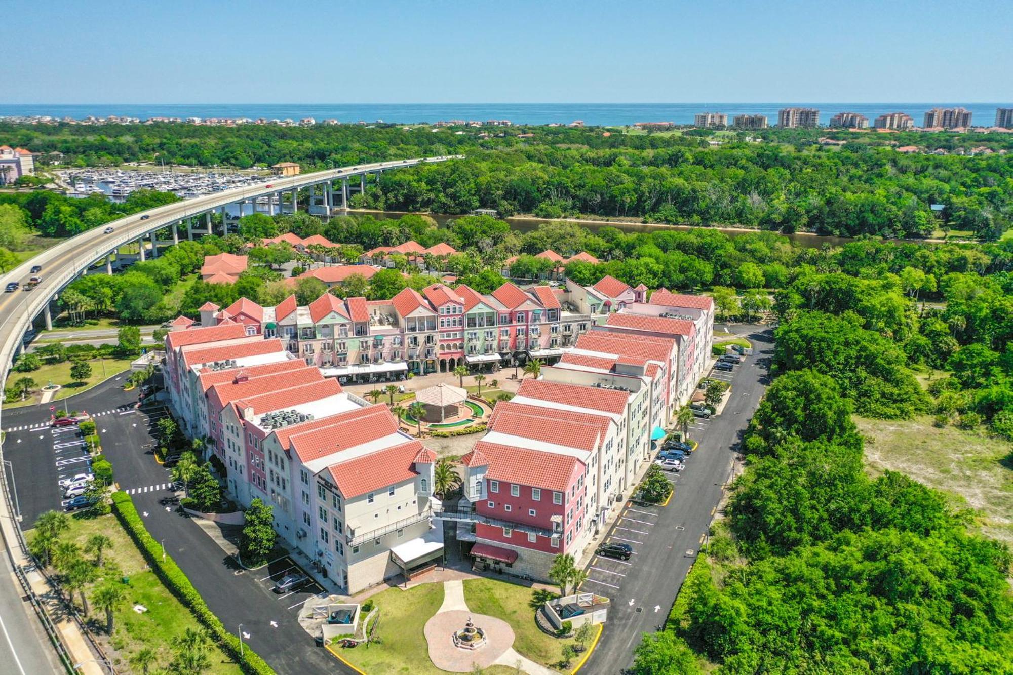 Appartement Couples Getaway - Sweet Retreat - European Village Location Palm Coast